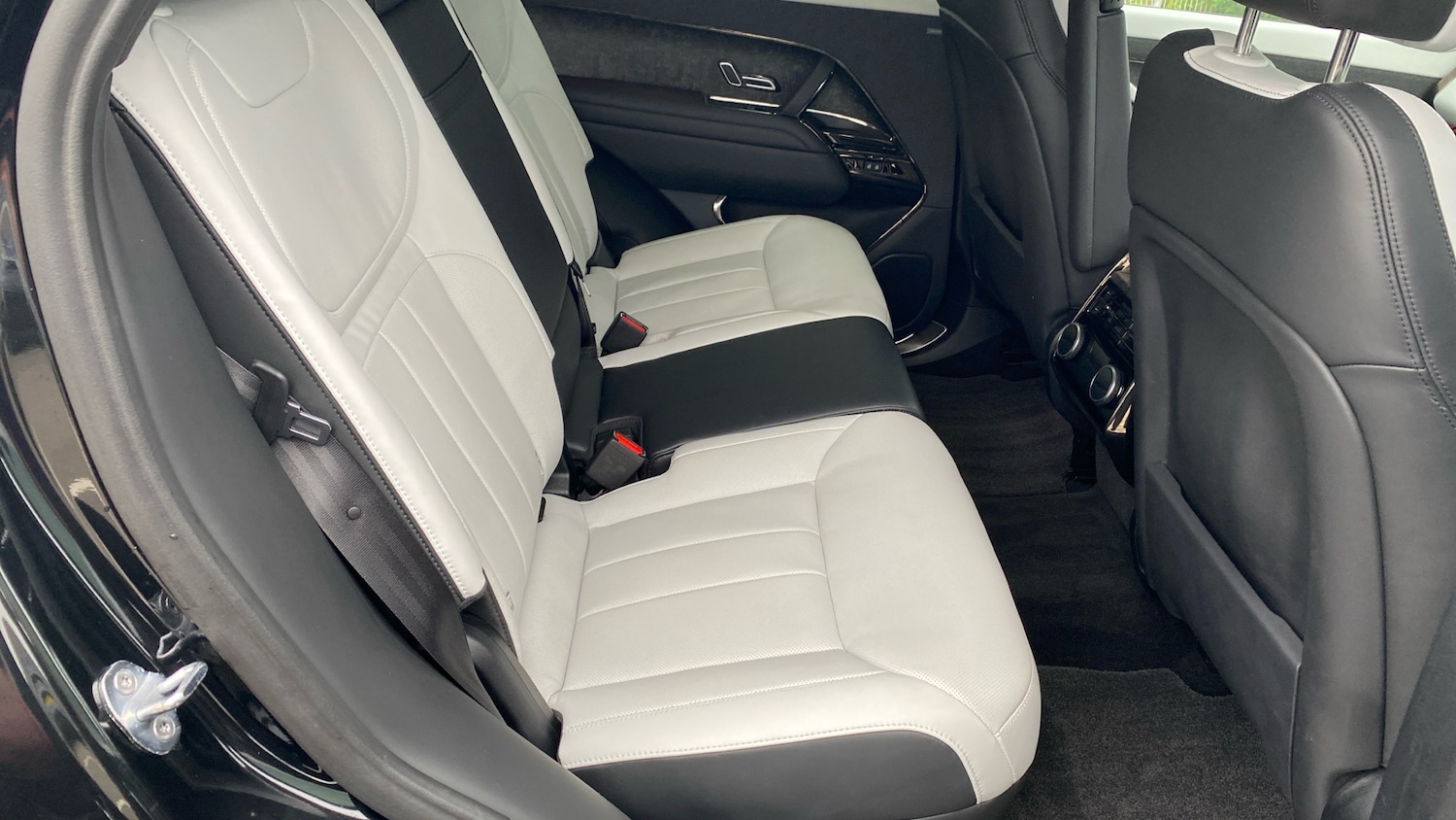 Used Land Rover Range Rover Sport 2023 for sale - 76332730: Photo 43