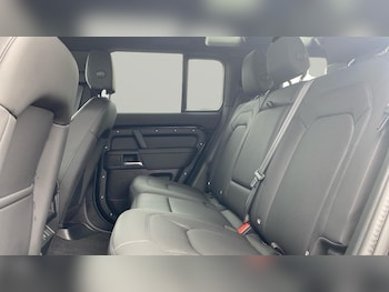 Used Land Rover Defender 2025 for sale - 78255316: Photo