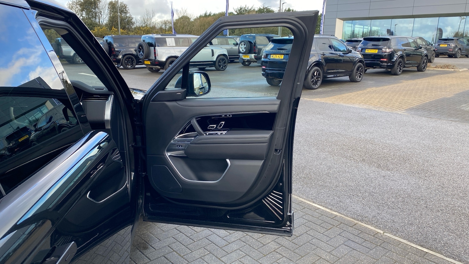 Used Land Rover Range Rover 2023 for sale - 77450252: Photo 51