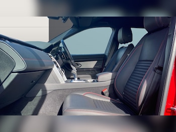 Used Land Rover Discovery Sport 2022 for sale - 78566196: Photo