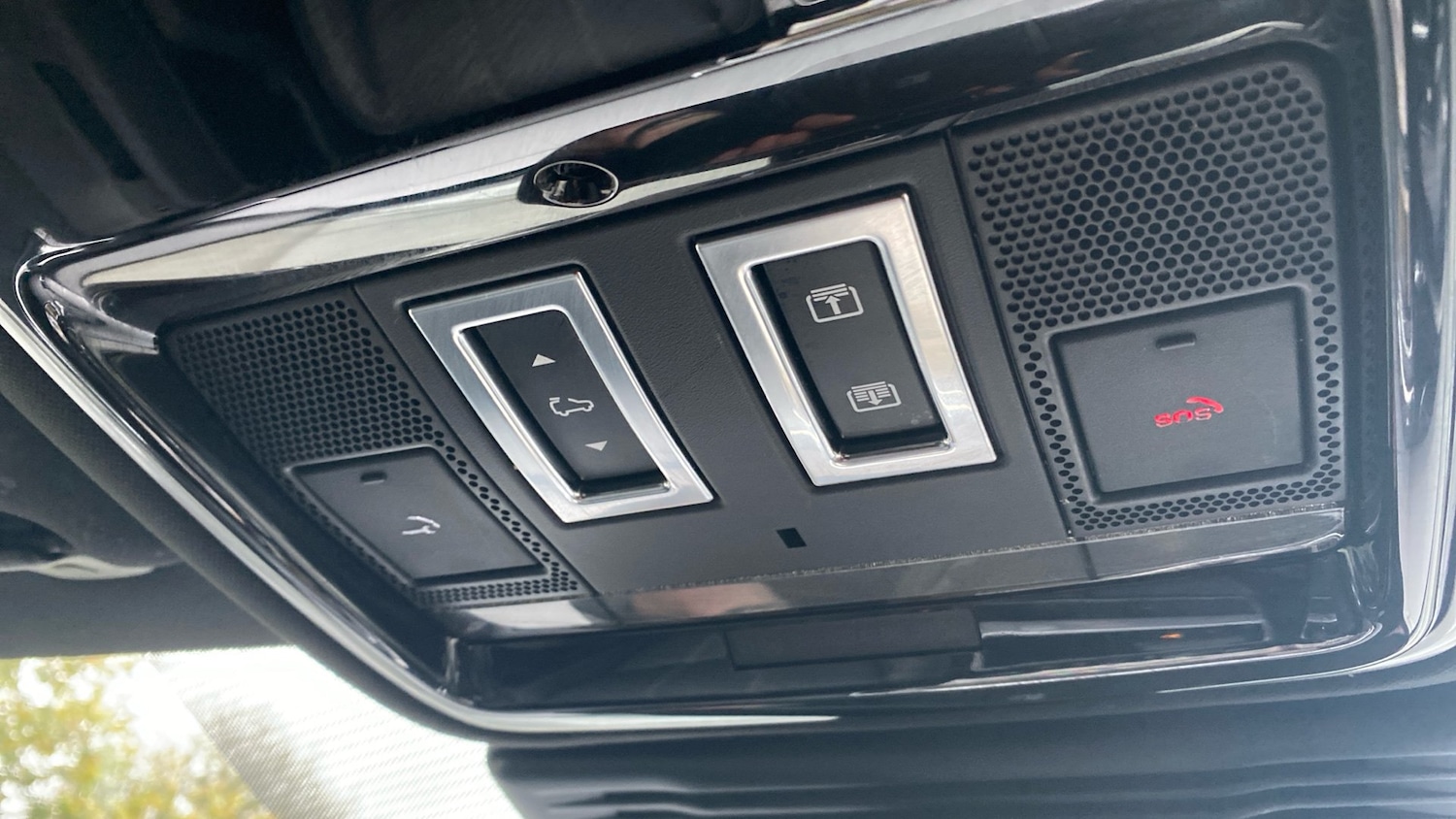 Used Land Rover Range Rover Velar 2022 for sale - 76694215: Photo 63