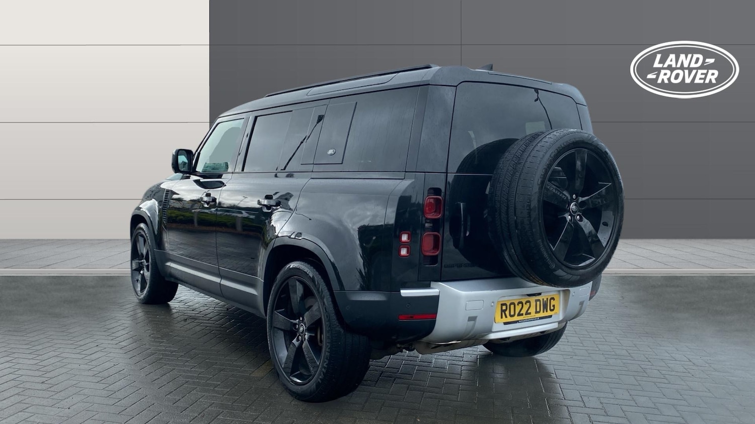 Used Land Rover Defender 2022 for sale - 77935158: Photo 2