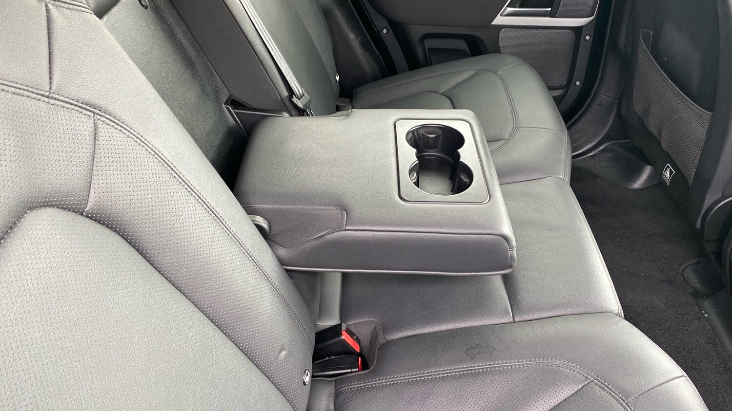 Used Land Rover Defender 2022 for sale - 77935158: Photo 47