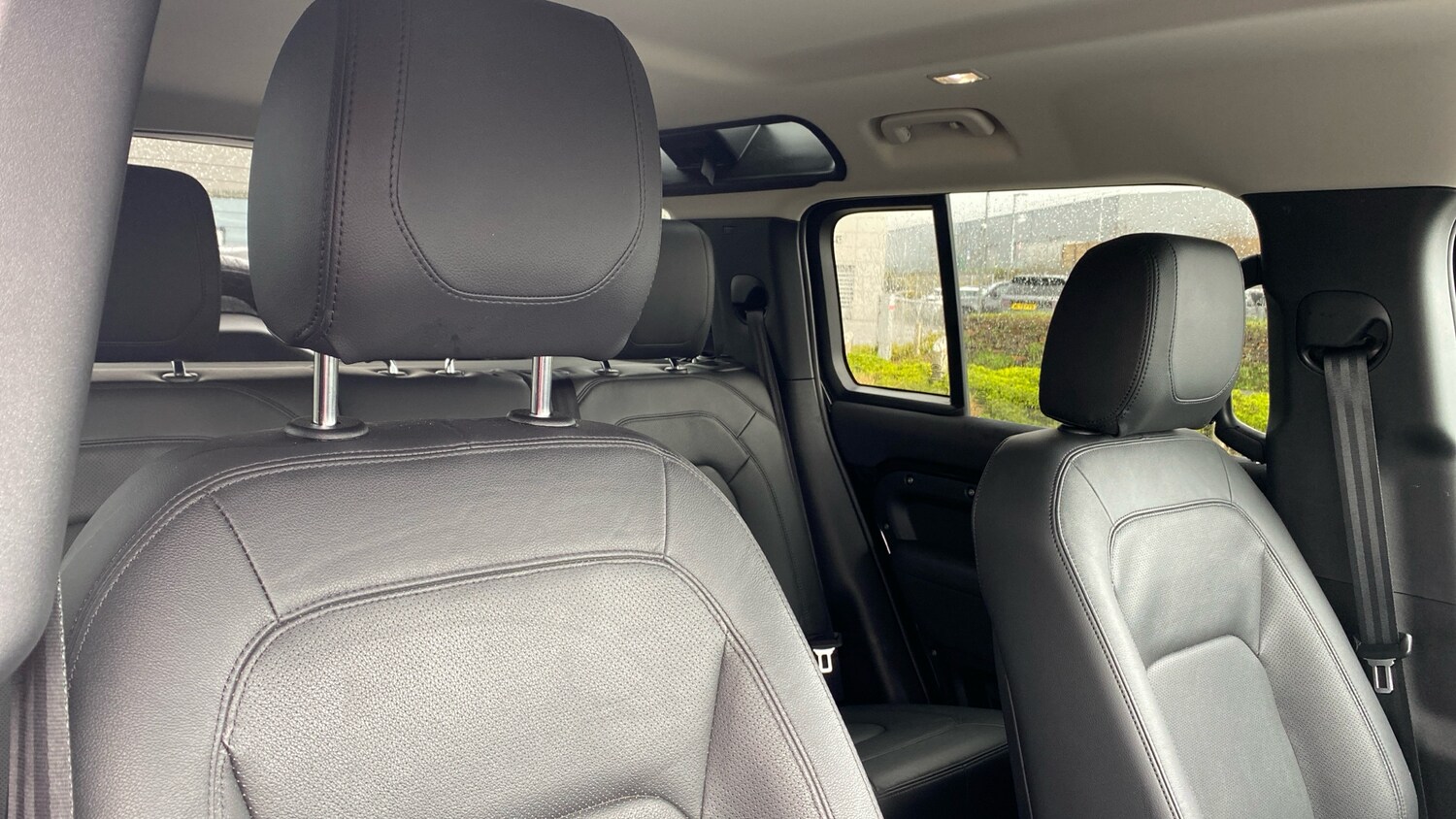 Used Land Rover Defender 2022 for sale - 77935158: Photo 54