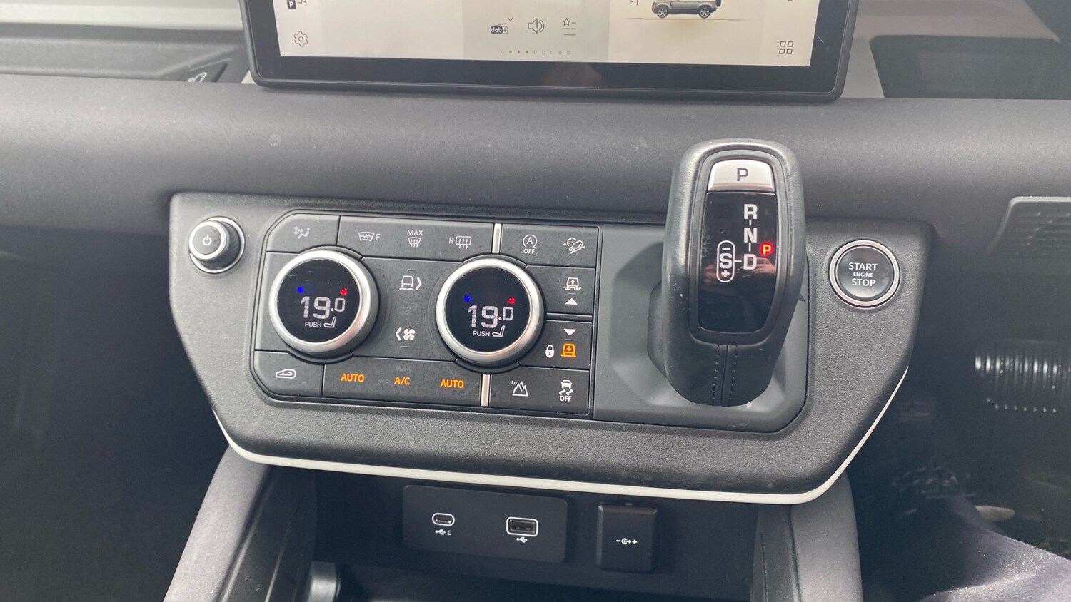 Used Land Rover Defender 2022 for sale - 77935158: Photo 62