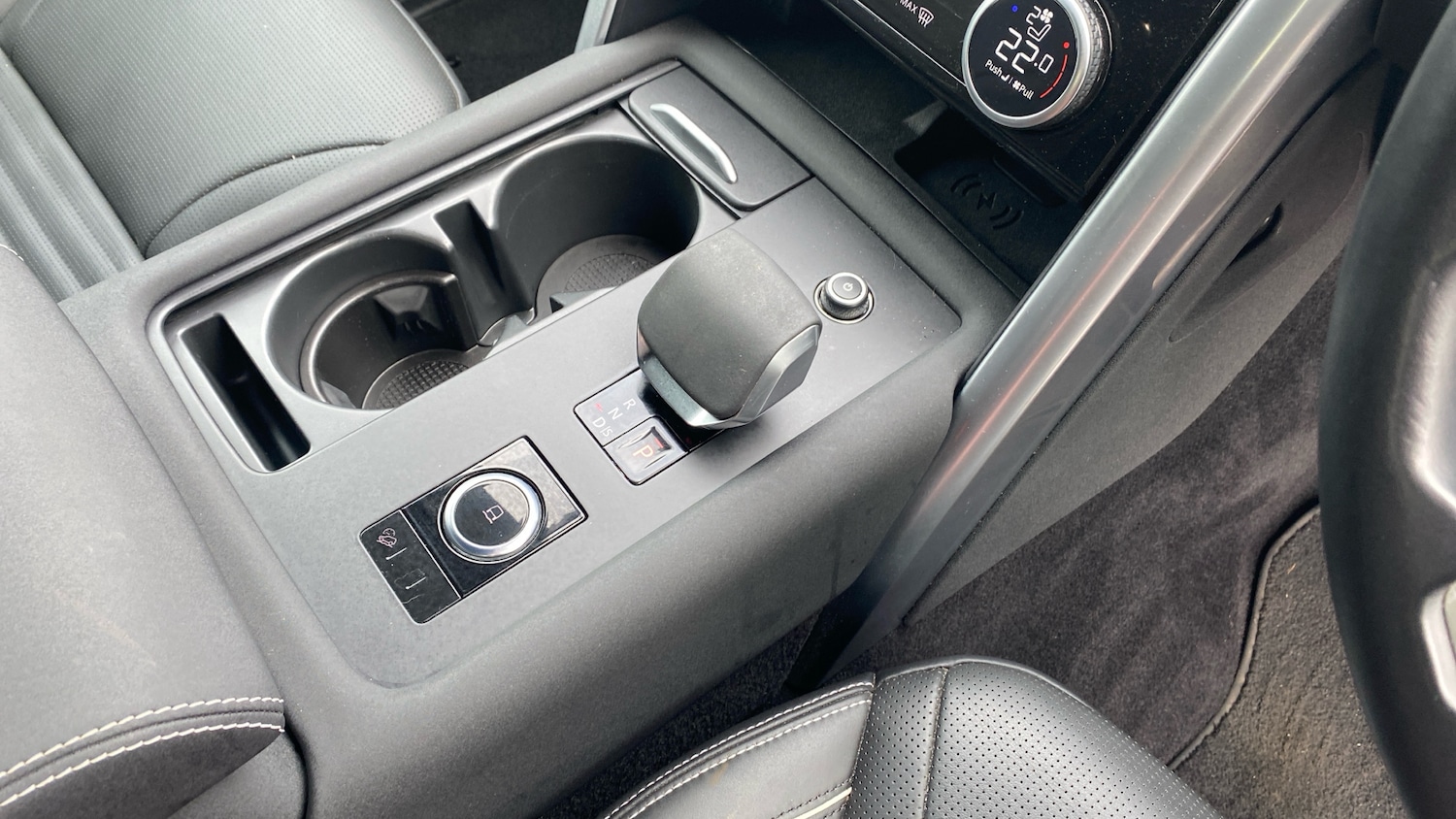 Used Land Rover Discovery 2023 for sale - 78092529: Photo 13