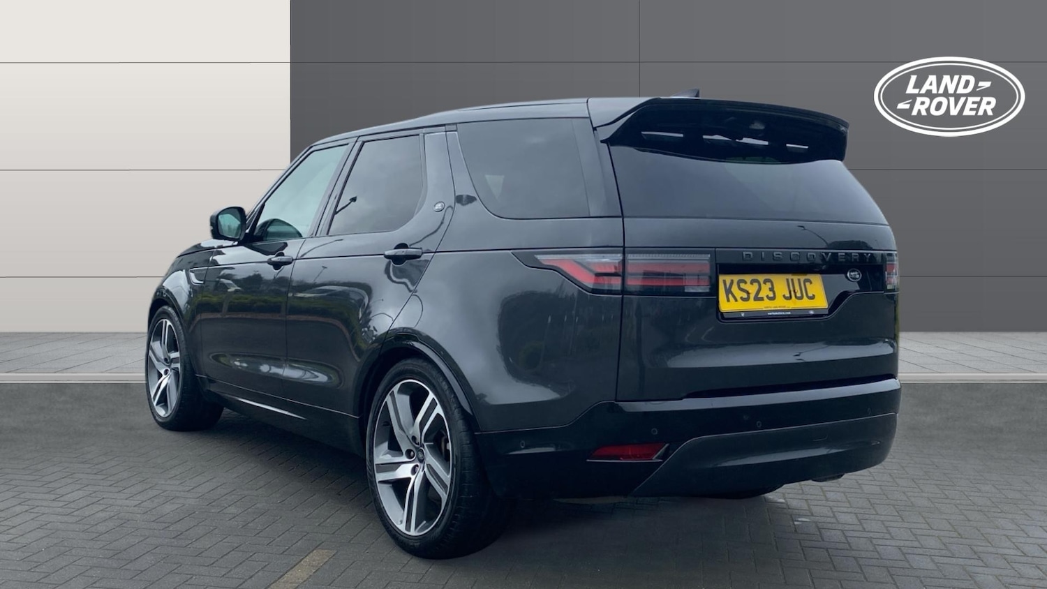 Used Land Rover Discovery 2023 for sale - 78092529: Photo 2