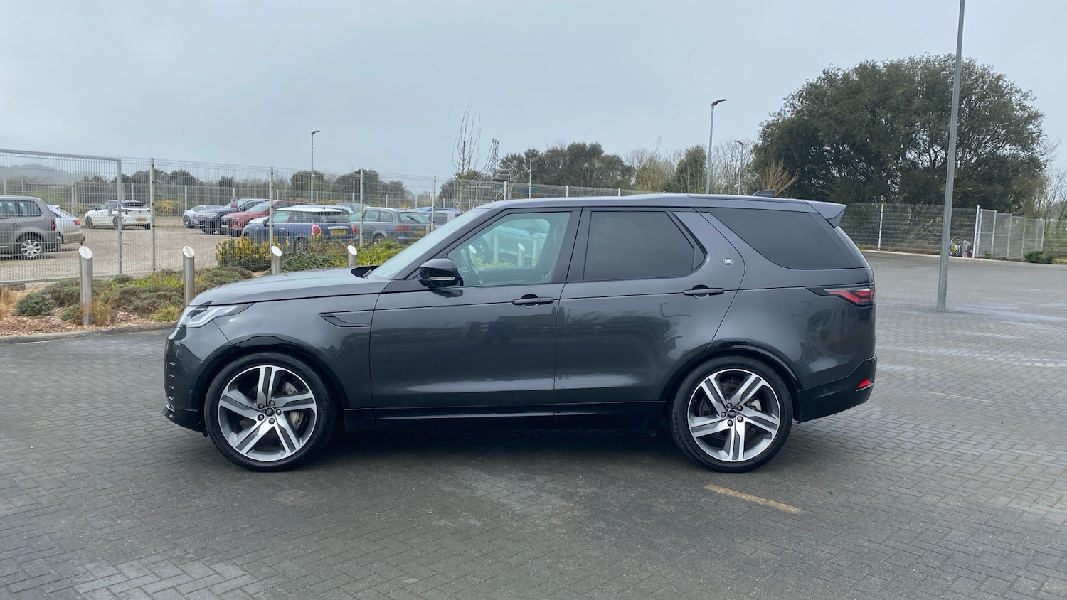 Used Land Rover Discovery 2023 for sale - 78092529: Photo 21