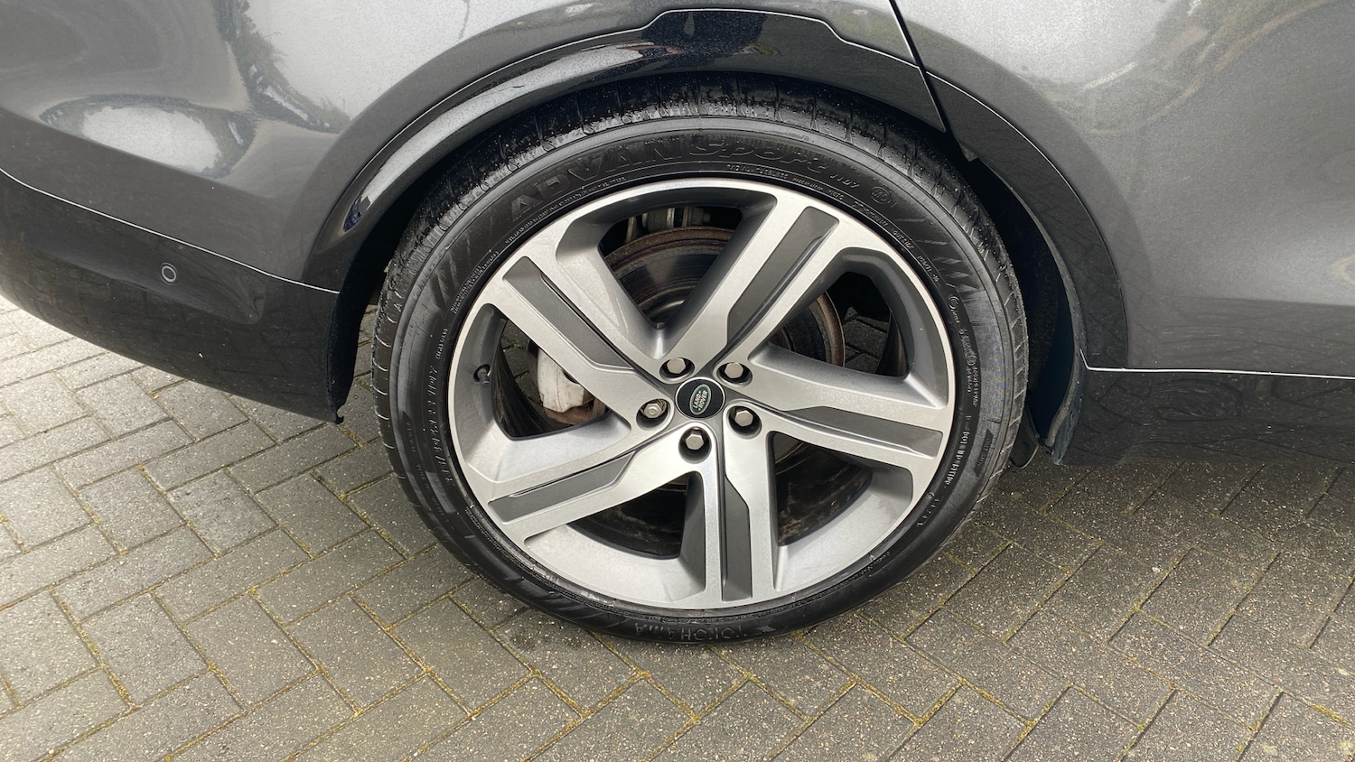 Used Land Rover Discovery 2023 for sale - 78092529: Photo 25