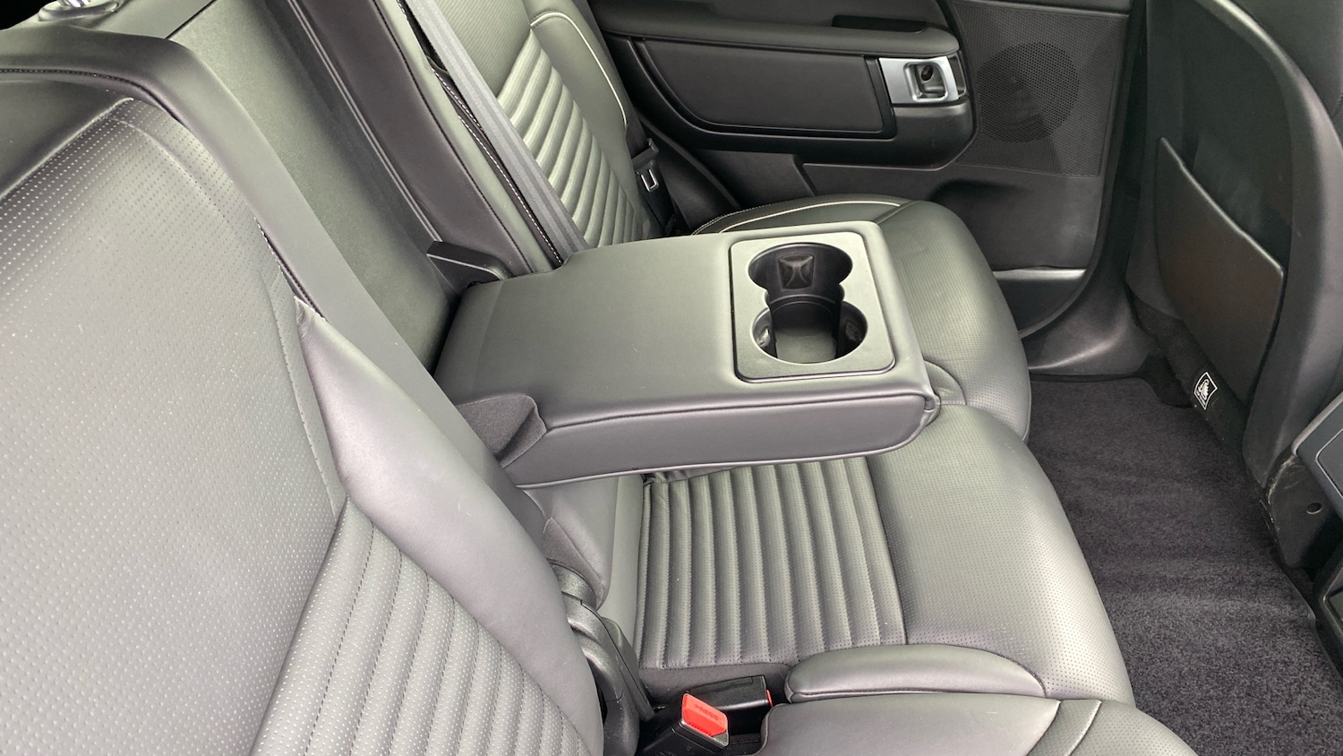 Used Land Rover Discovery 2023 for sale - 78092529: Photo 45