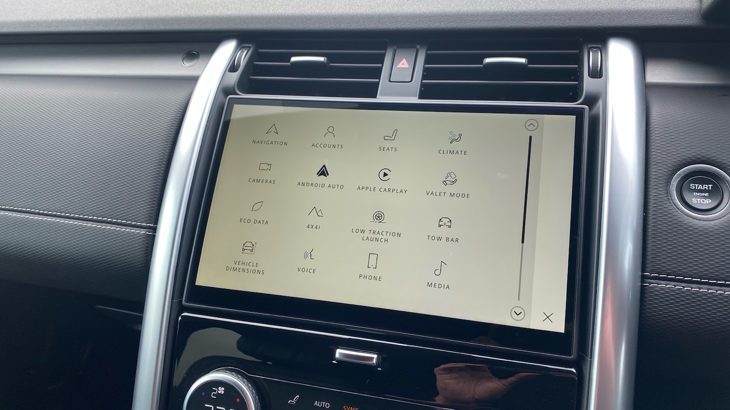 Used Land Rover Discovery 2023 for sale - 78092529: Photo 65