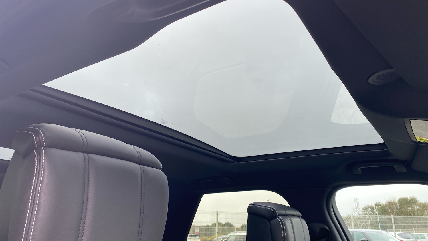 Used Land Rover Discovery 2023 for sale - 78092529: Photo 75