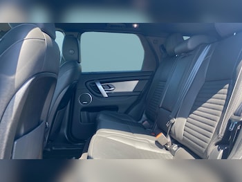 Used Land Rover Discovery Sport 2024 for sale - 79559588: Photo