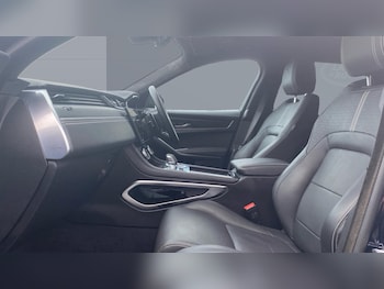 Used Jaguar F-Pace 2023 for sale - 76534292: Photo