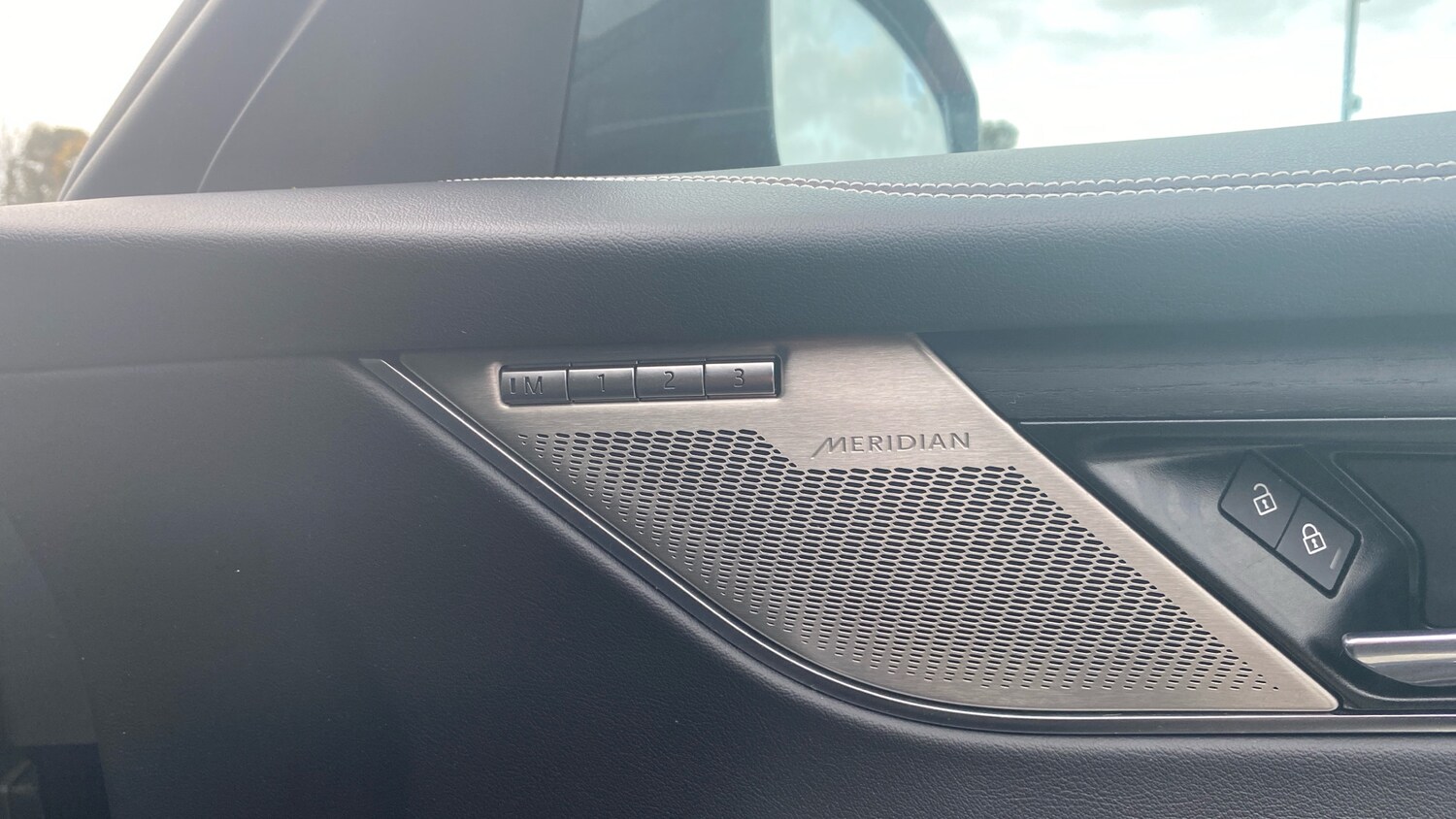 Used Jaguar F-Pace 2023 for sale - 76534292: Photo 41