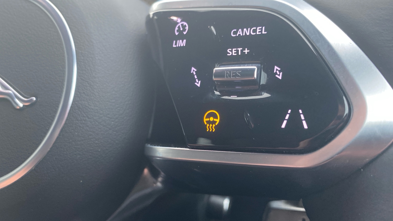 Used Jaguar F-Pace 2023 for sale - 76534292: Photo 58