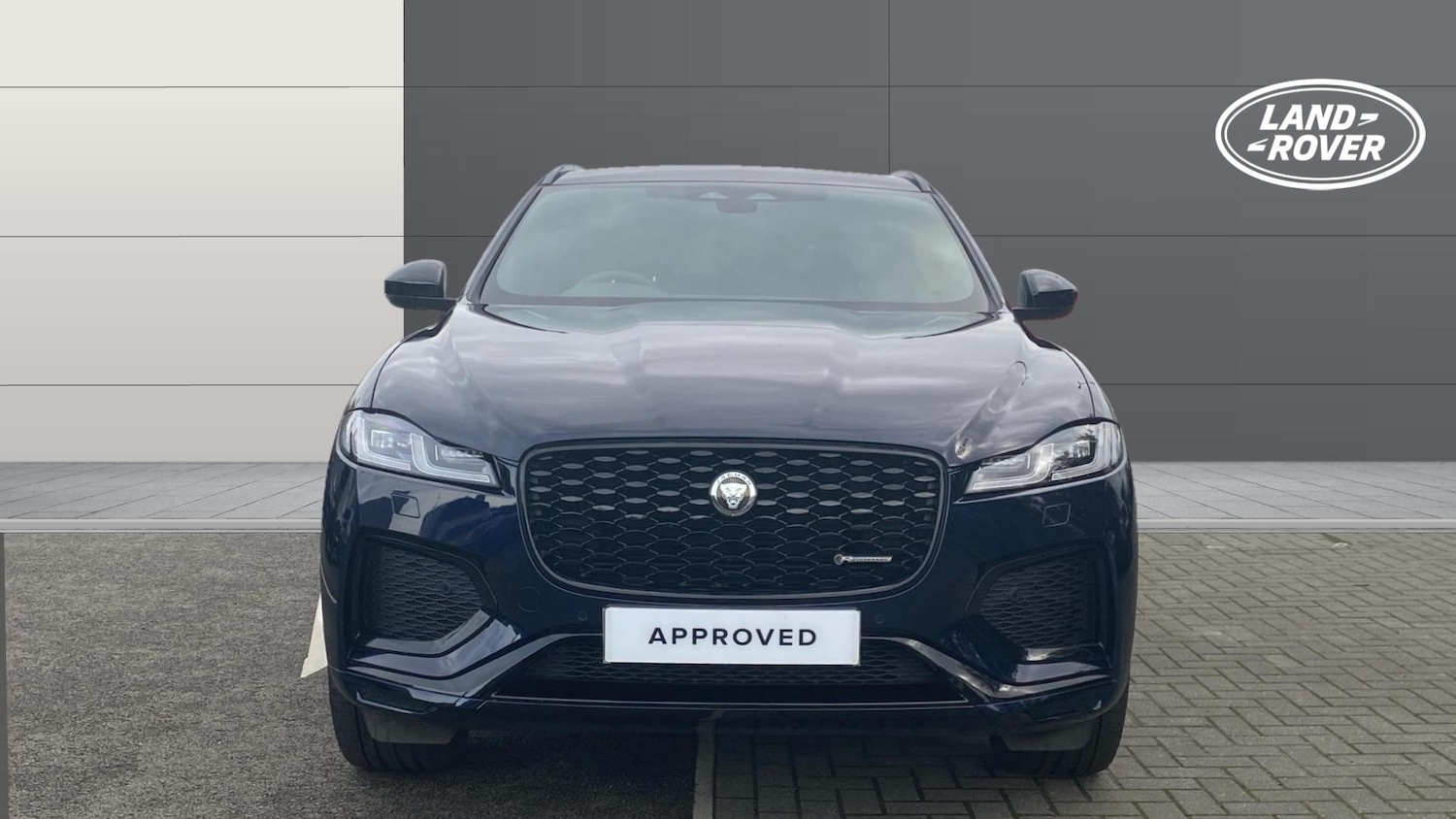 Used Jaguar F-Pace 2023 for sale - 76534292: Photo 7