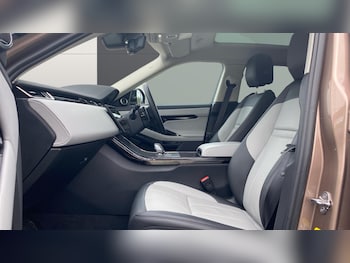 Used Land Rover Range Rover Evoque 2024 for sale - 76005920: Photo