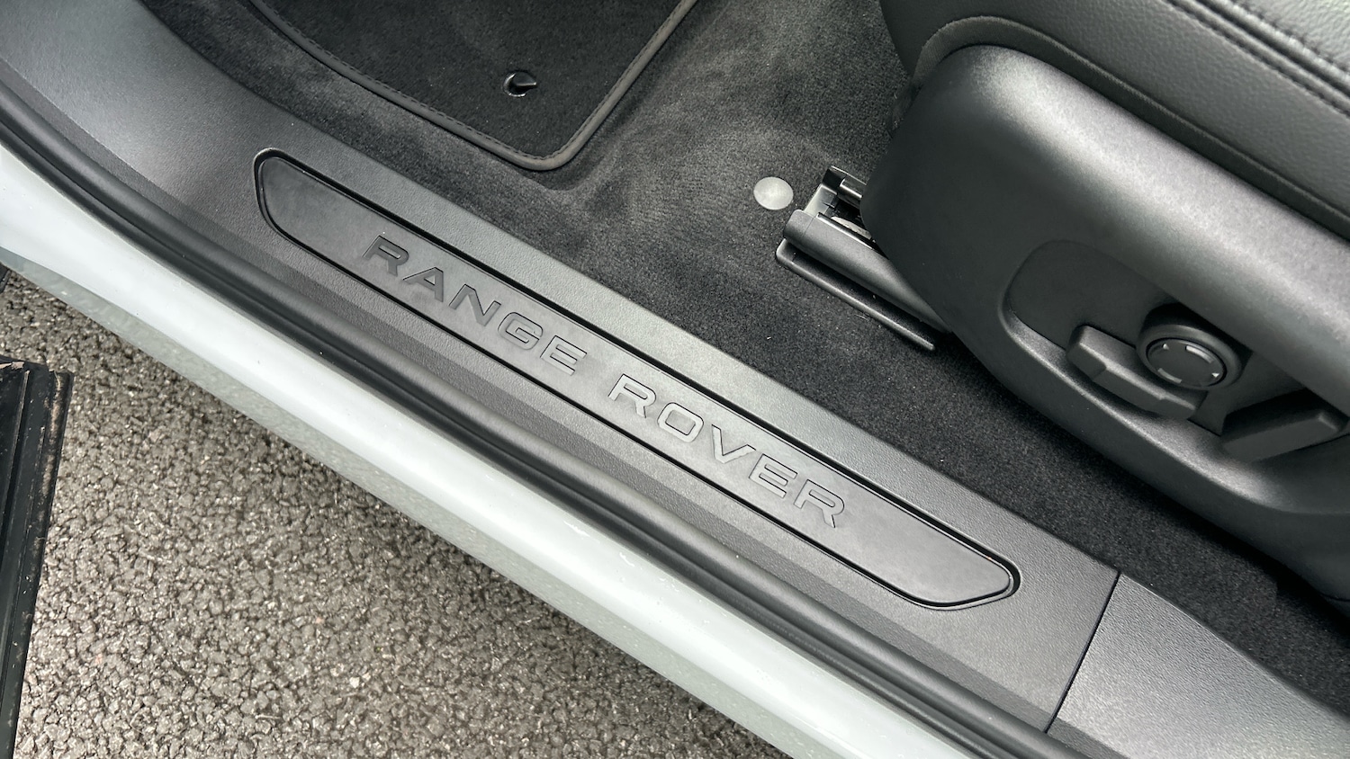 Used Land Rover Range Rover Evoque 2025 for sale - 77807000: Photo 34