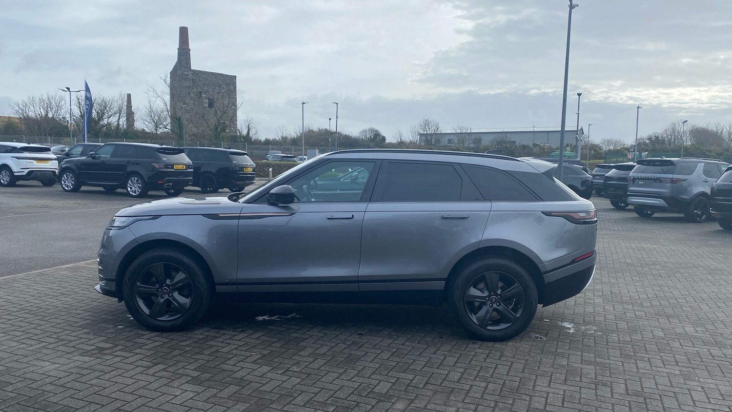 Used Land Rover Range Rover Velar 2022 for sale - 77492448: Photo 21