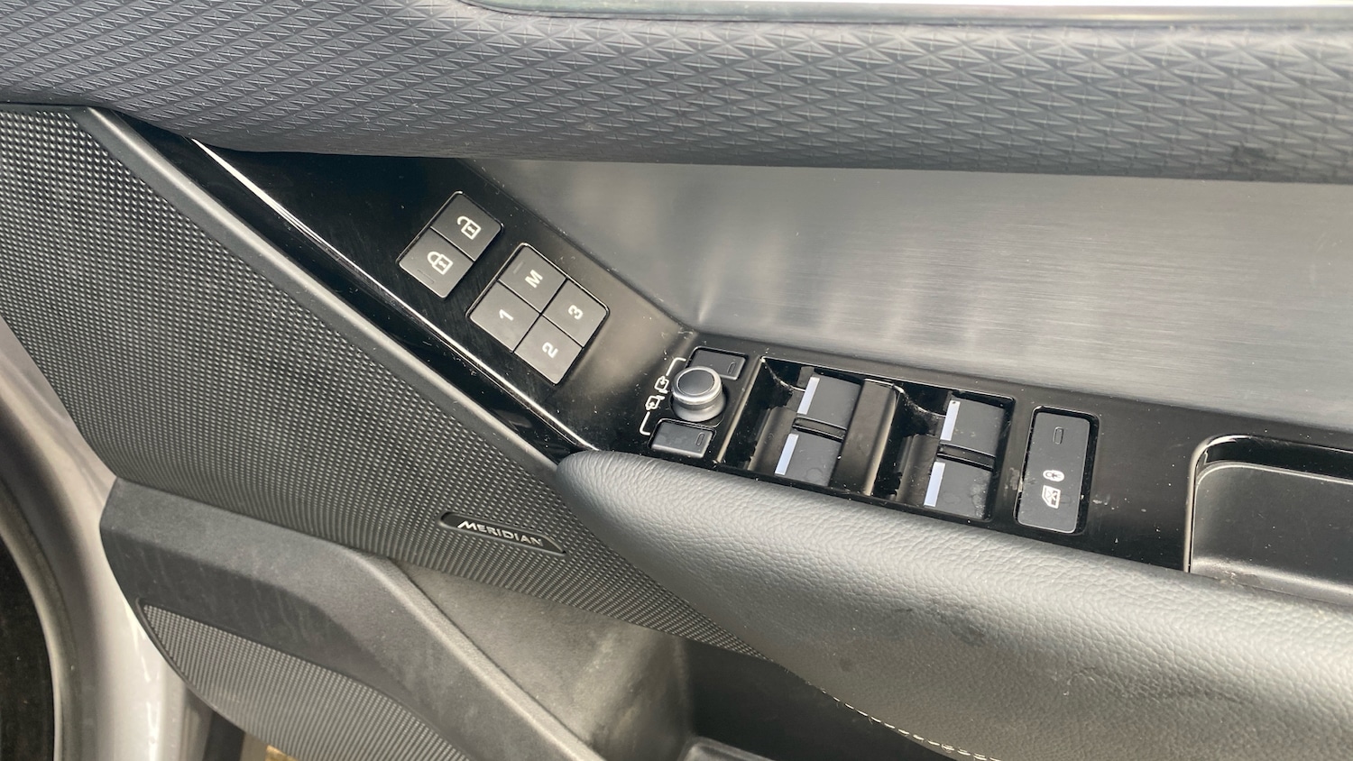 Used Land Rover Range Rover Velar 2022 for sale - 77492448: Photo 47