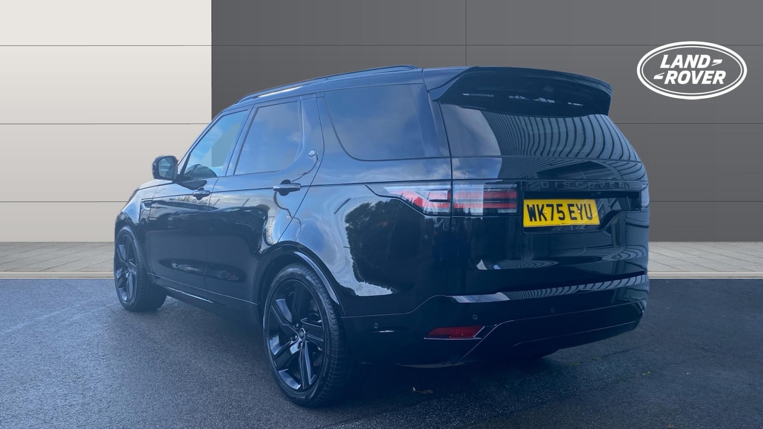 Used Land Rover Discovery 2025 for sale - 76766864: Photo 2