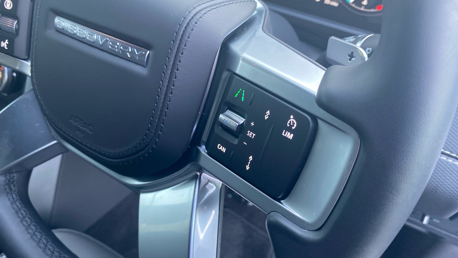 Used Land Rover Discovery 2025 for sale - 76766864: Photo 43