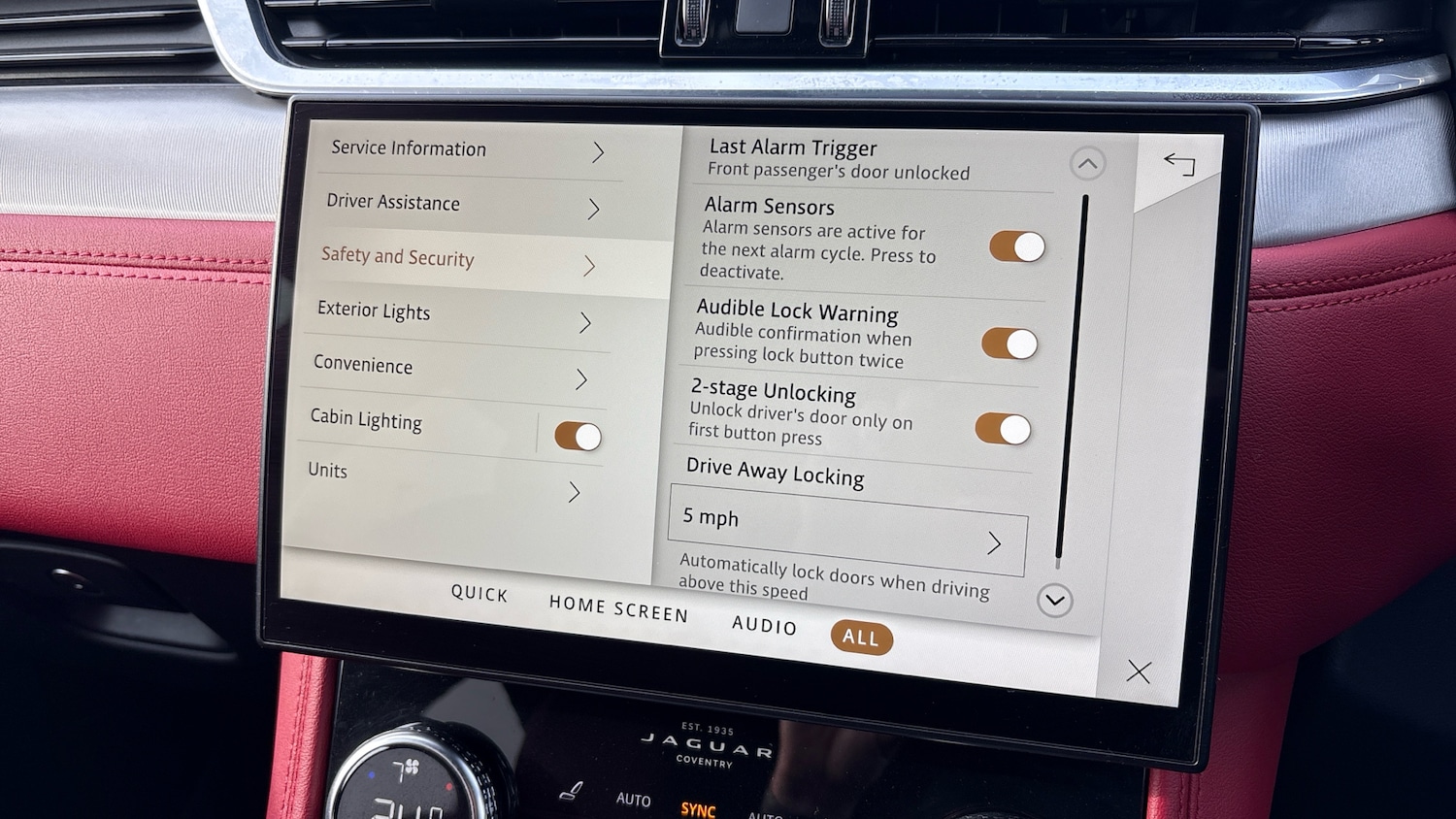 Used Jaguar F-Pace 2021 for sale - 78000795: Photo 41