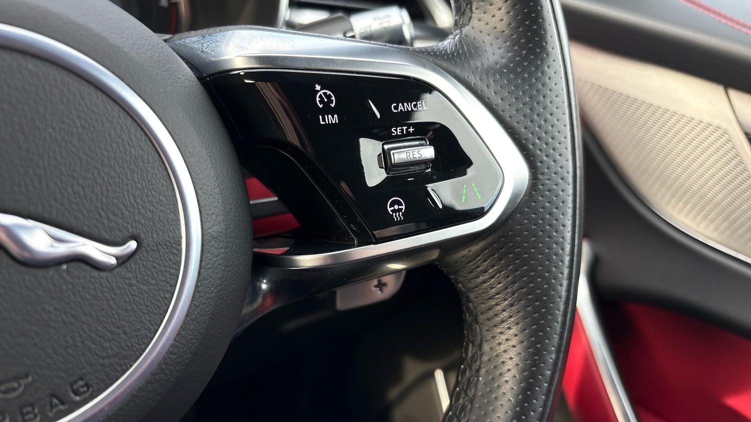 Used Jaguar F-Pace 2021 for sale - 78000795: Photo 48