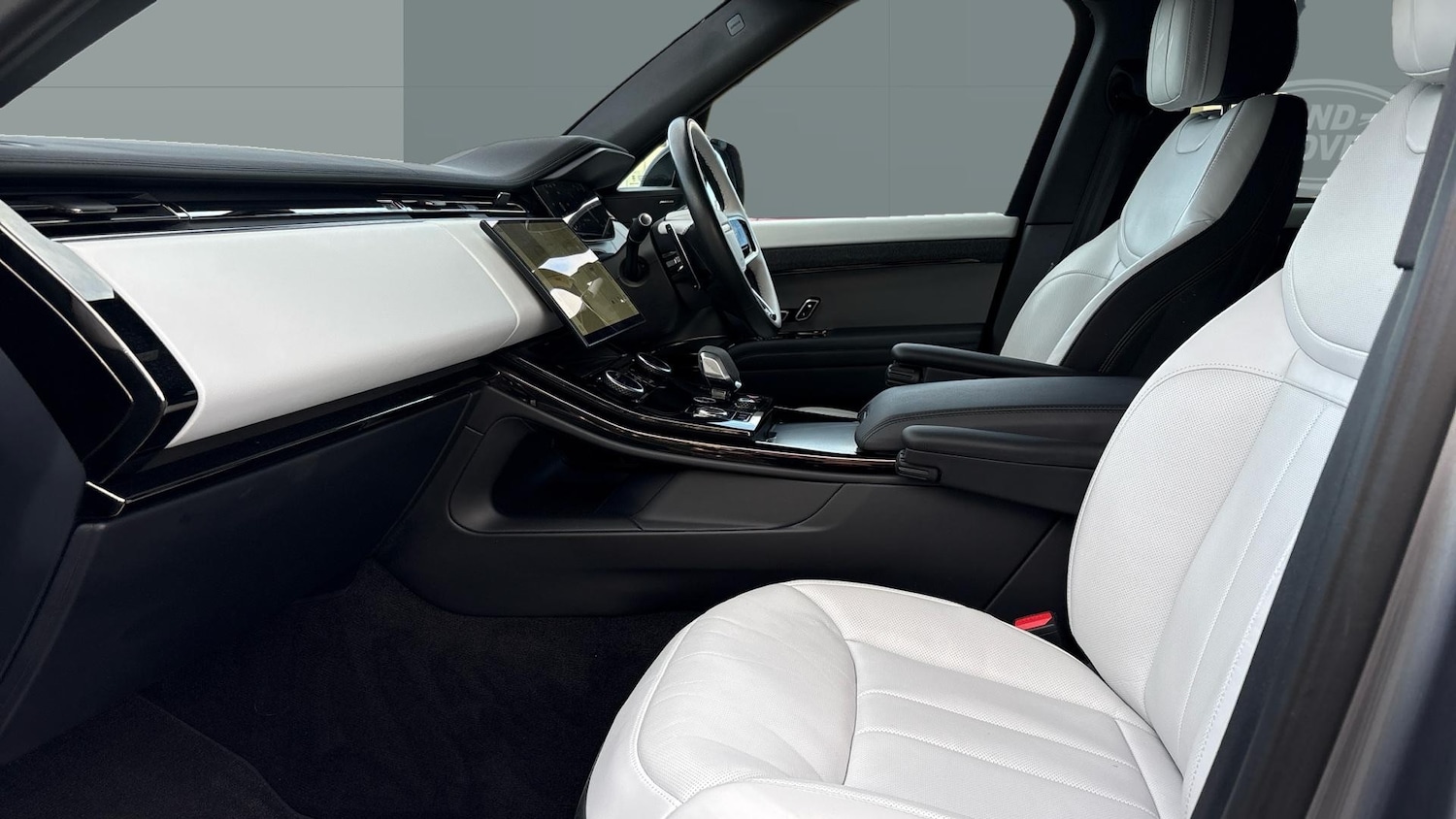 Used Land Rover Range Rover Sport 2023 for sale - 76508018: Photo 3