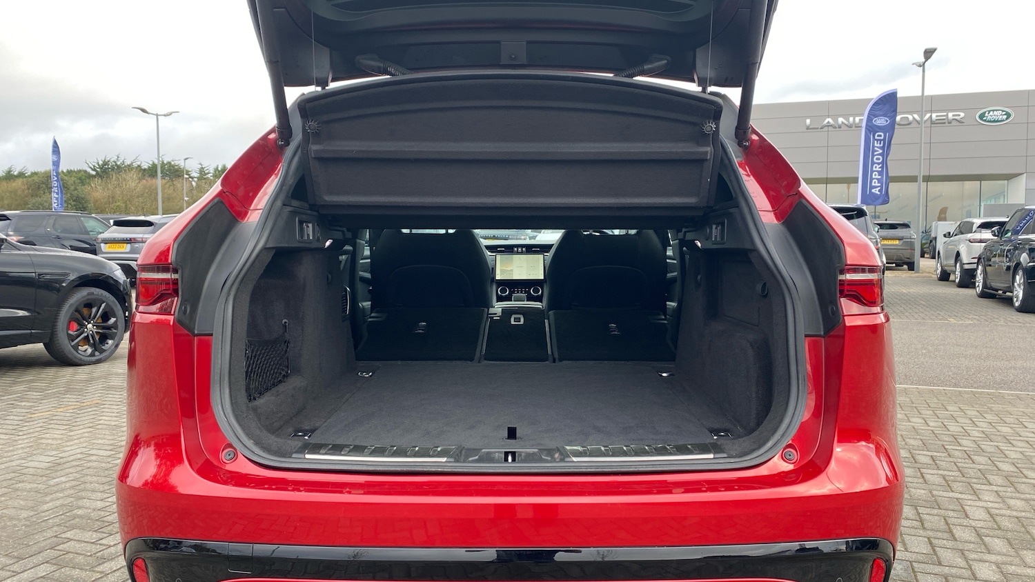 Used Jaguar F-Pace 2023 for sale - 77803563: Photo 10