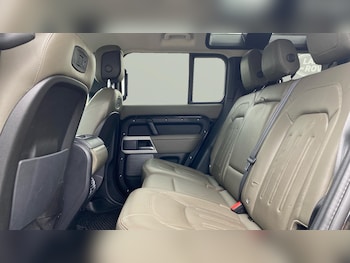 Used Land Rover Defender 2020 for sale - 78767781: Photo