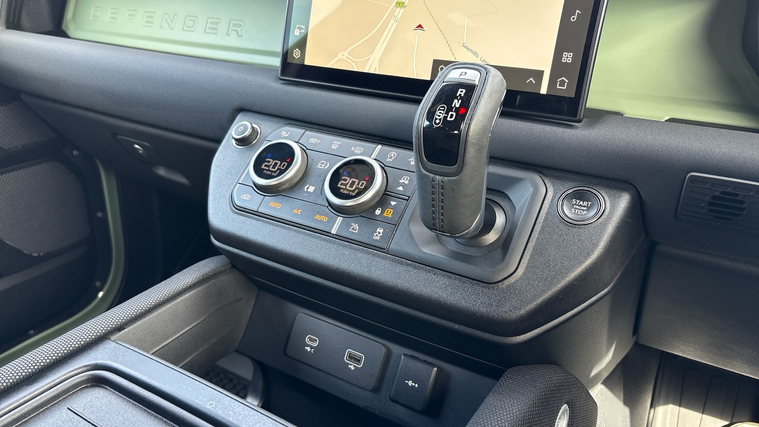 Used Land Rover Defender 2023 for sale - 77915833: Photo 13