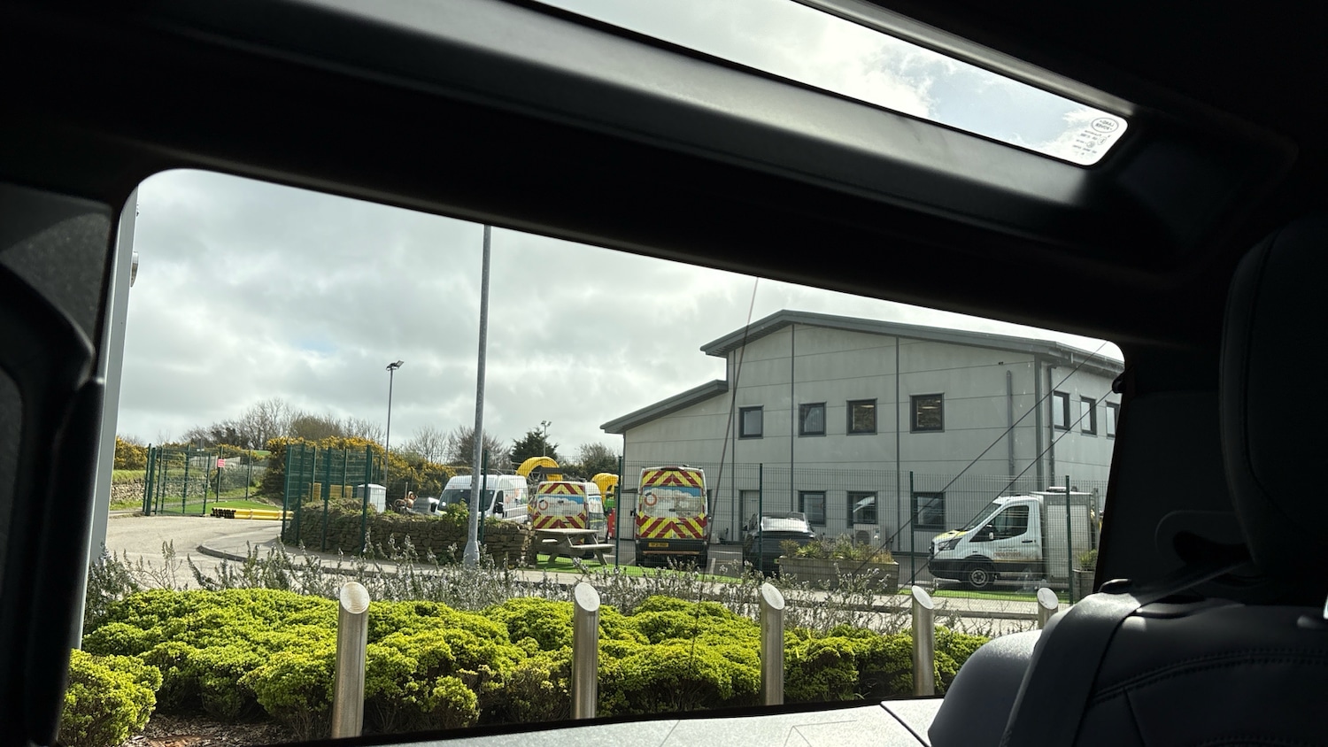 Used Land Rover Defender 2023 for sale - 77915833: Photo 29