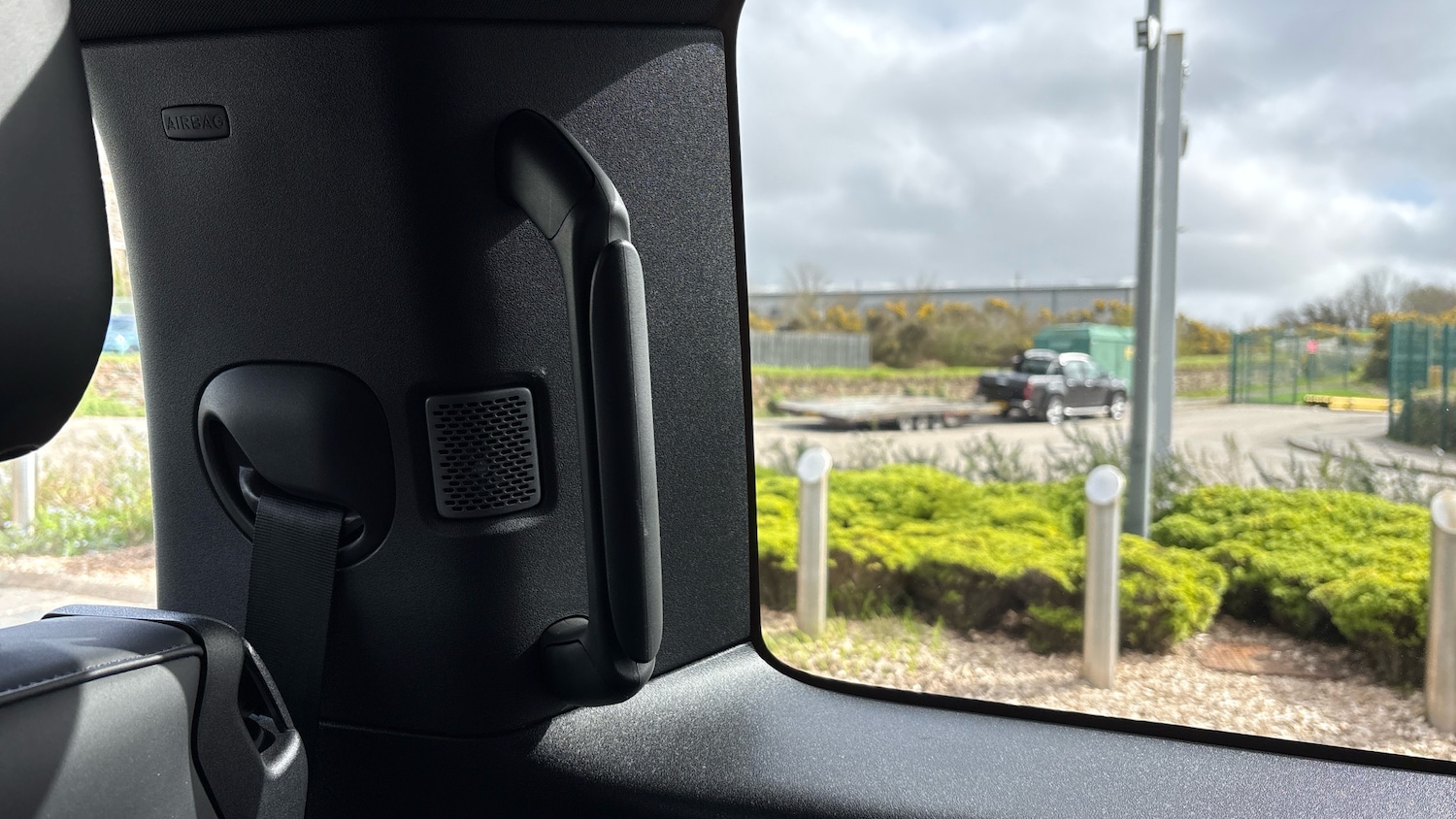 Used Land Rover Defender 2023 for sale - 77915833: Photo 30