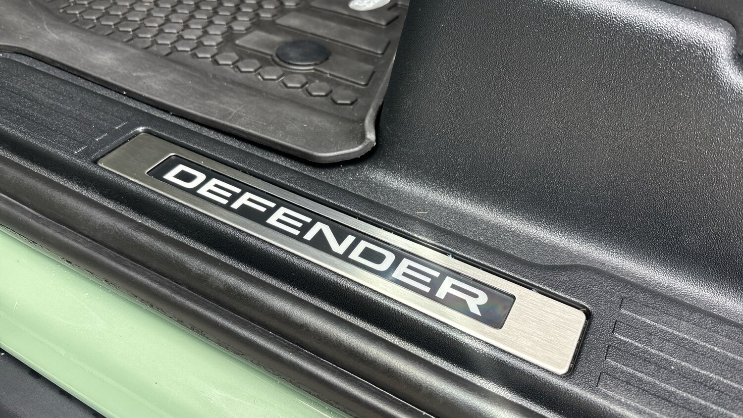 Used Land Rover Defender 2023 for sale - 77915833: Photo 35