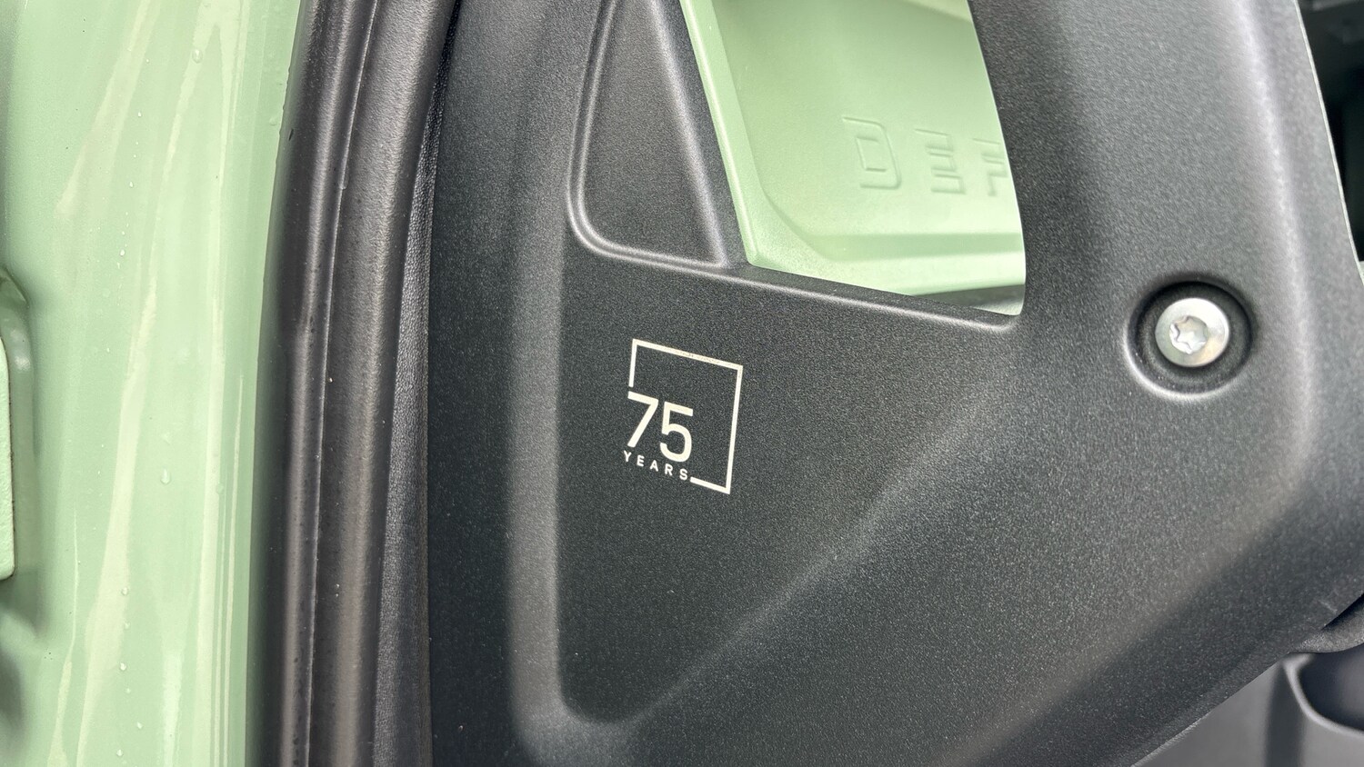 Used Land Rover Defender 2023 for sale - 77915833: Photo 37