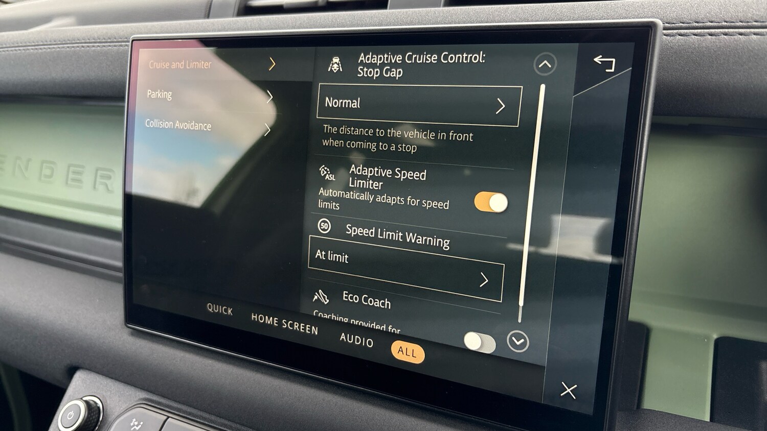 Used Land Rover Defender 2023 for sale - 77915833: Photo 54