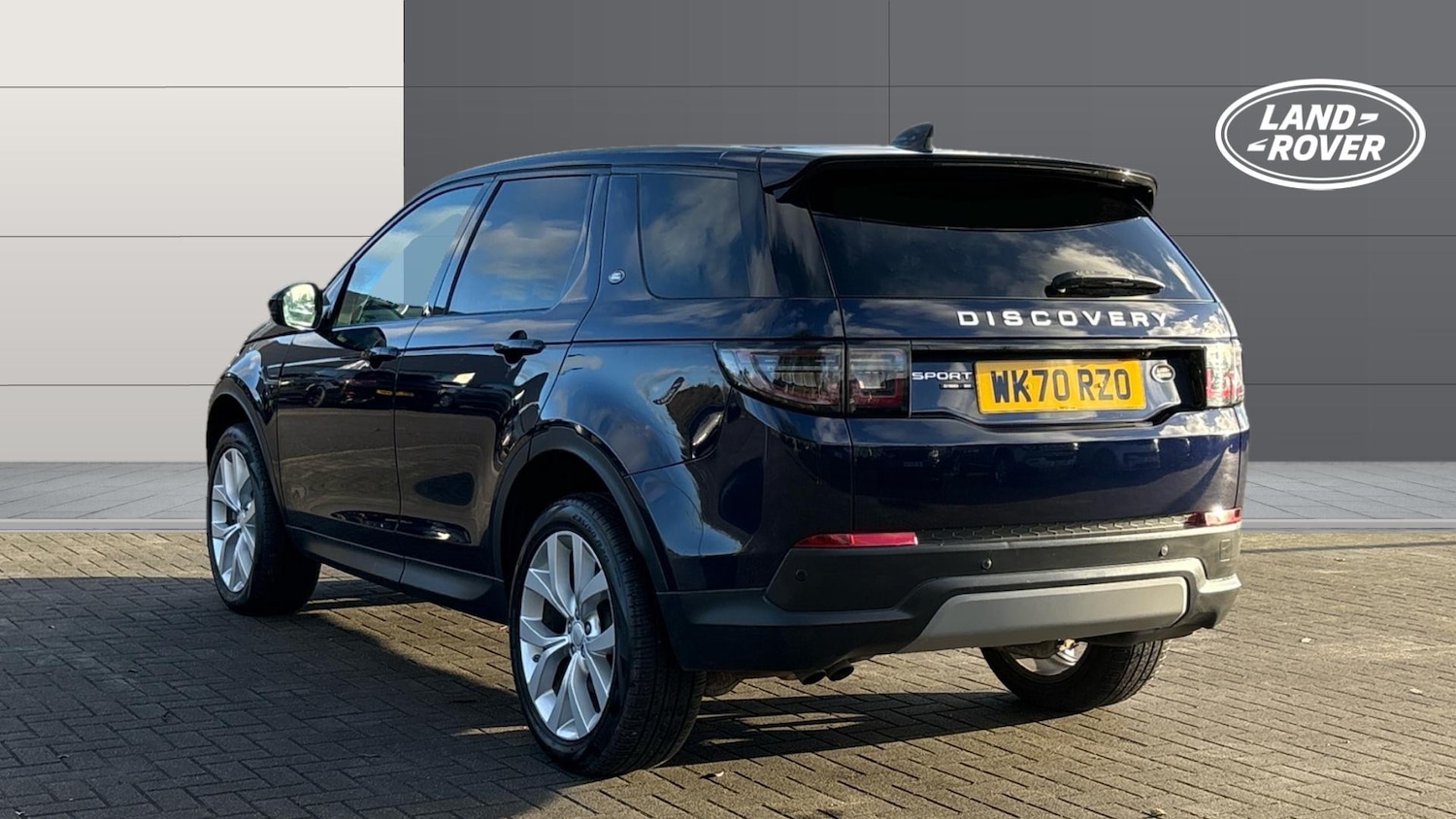 Used Land Rover Discovery Sport 2020 for sale - 76807395: Photo 2