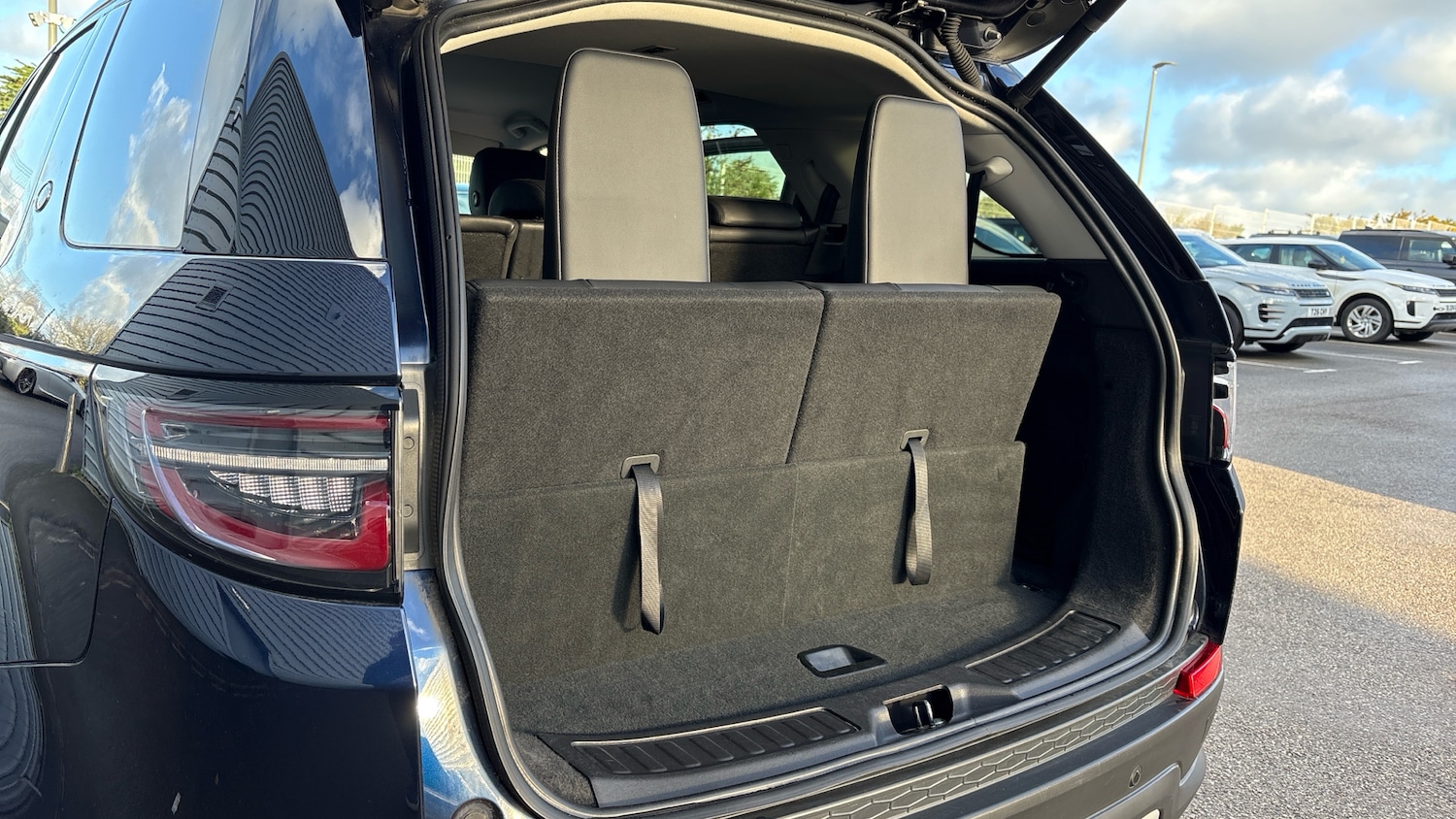 Used Land Rover Discovery Sport 2020 for sale - 76807395: Photo 32