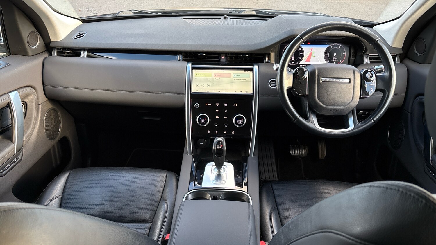 Used Land Rover Discovery Sport 2020 for sale - 76807395: Photo 9