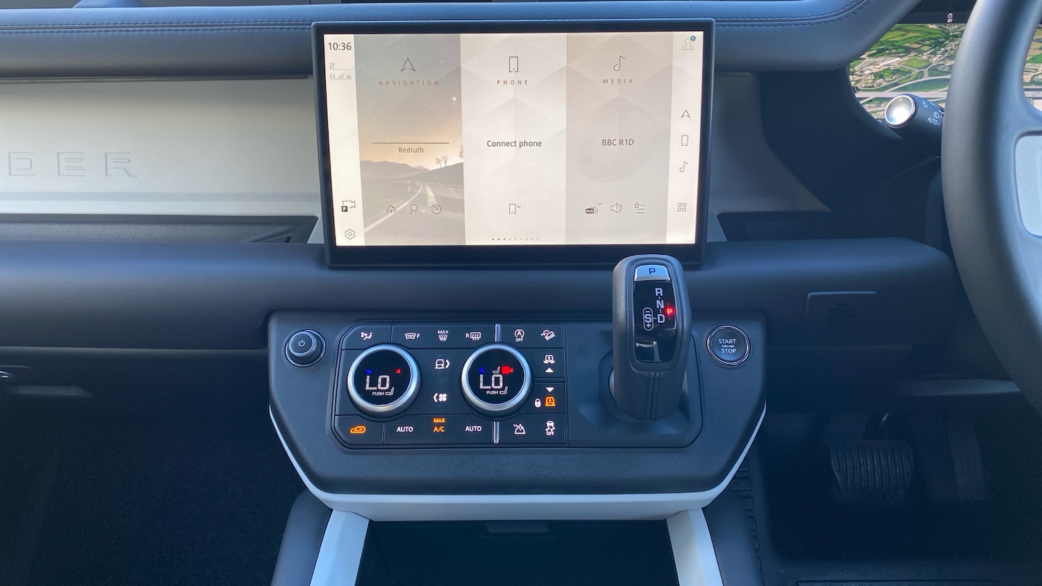 Used Land Rover Defender 2025 for sale - 76382569: Photo 14