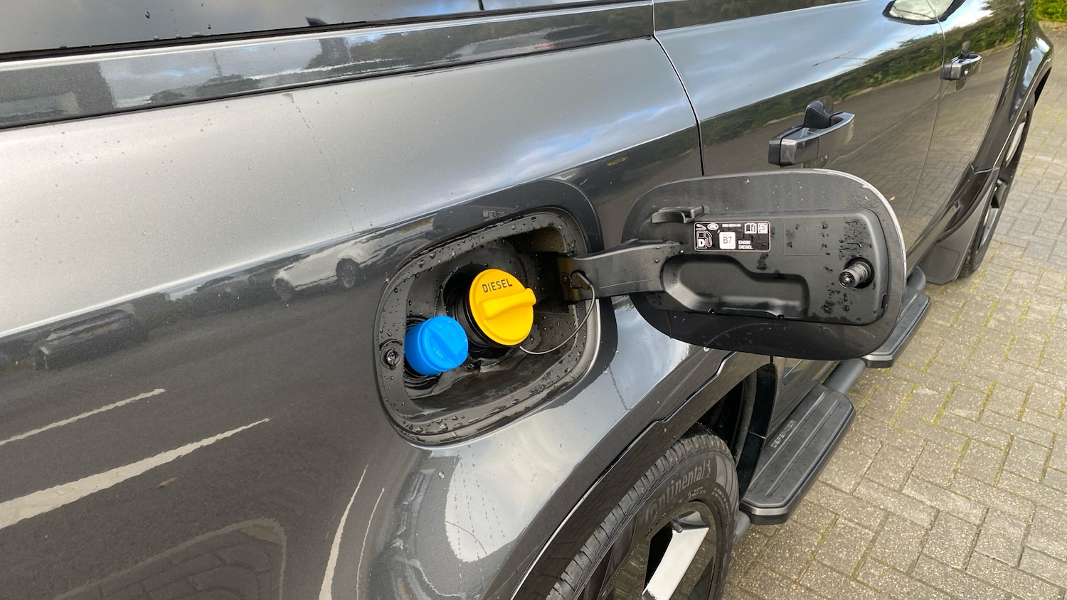 Used Land Rover Defender 2025 for sale - 76382569: Photo 25