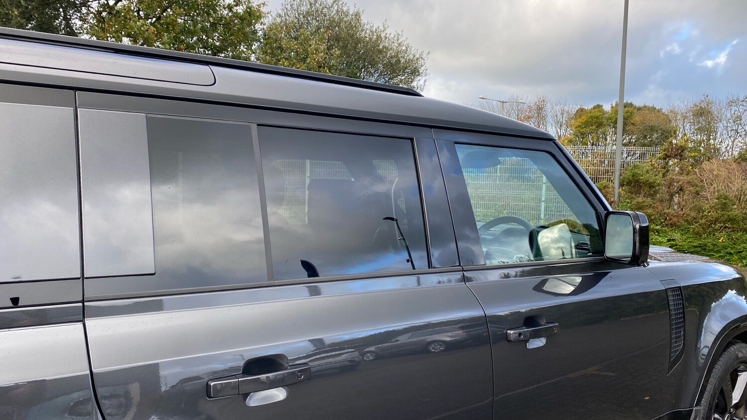 Used Land Rover Defender 2025 for sale - 76382569: Photo 26