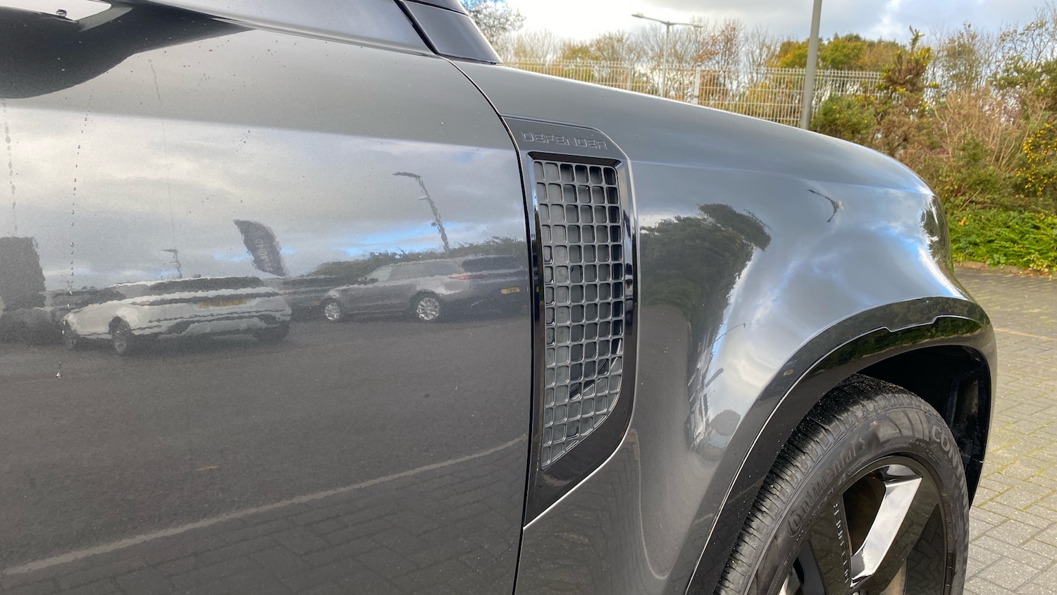 Used Land Rover Defender 2025 for sale - 76382569: Photo 28