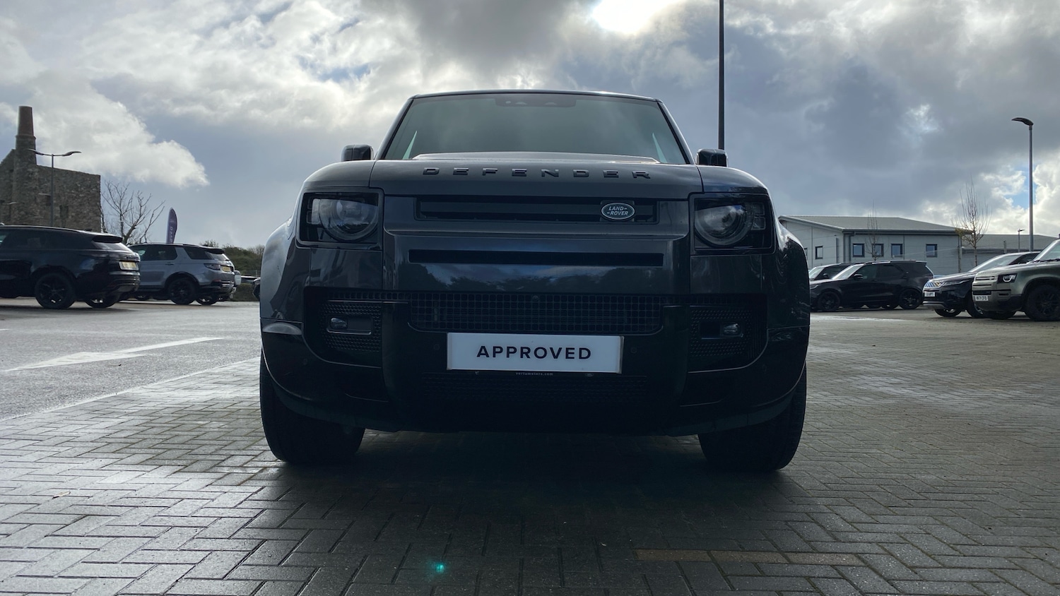 Used Land Rover Defender 2025 for sale - 76382569: Photo 32