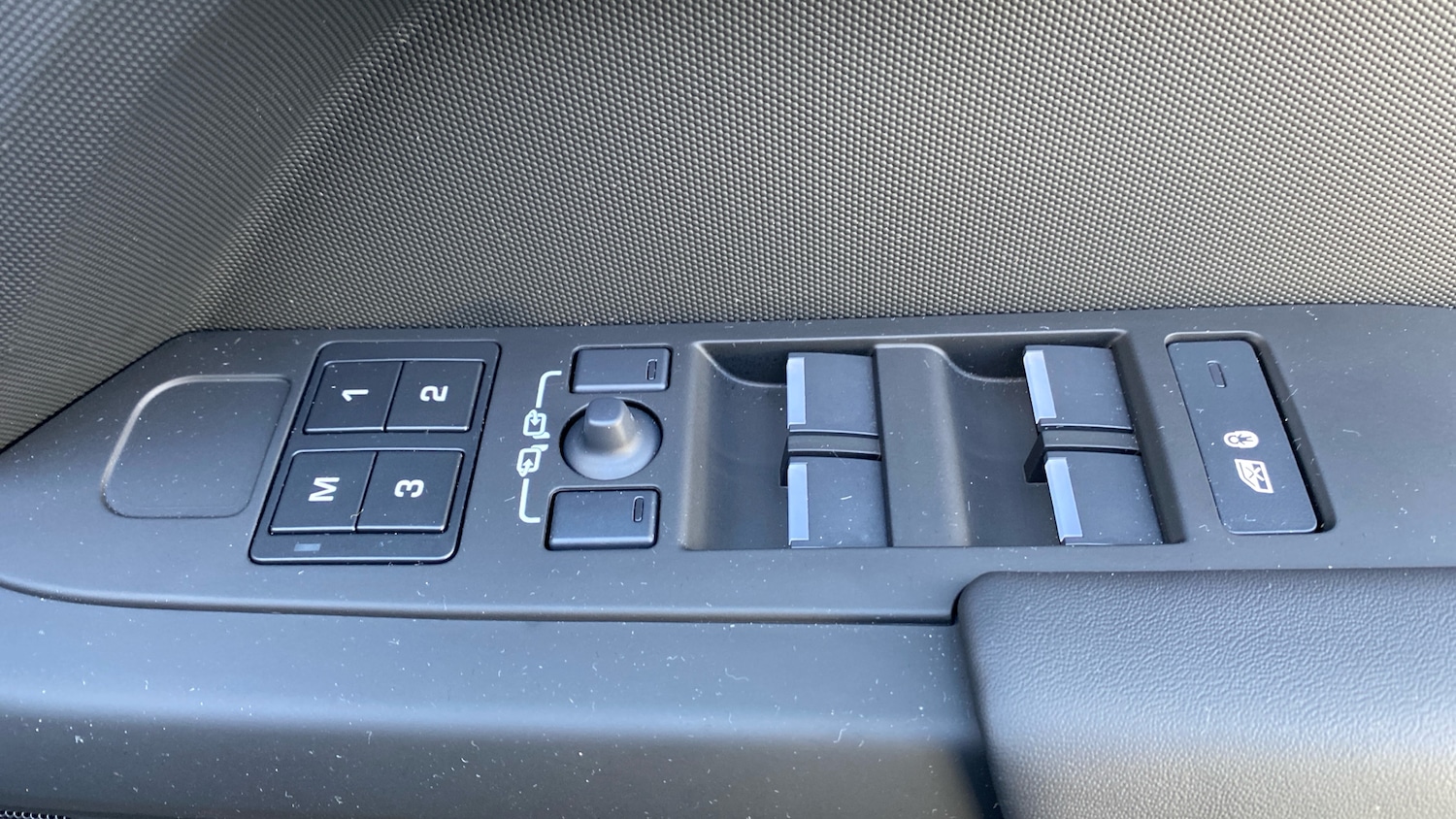 Used Land Rover Defender 2025 for sale - 76382569: Photo 49