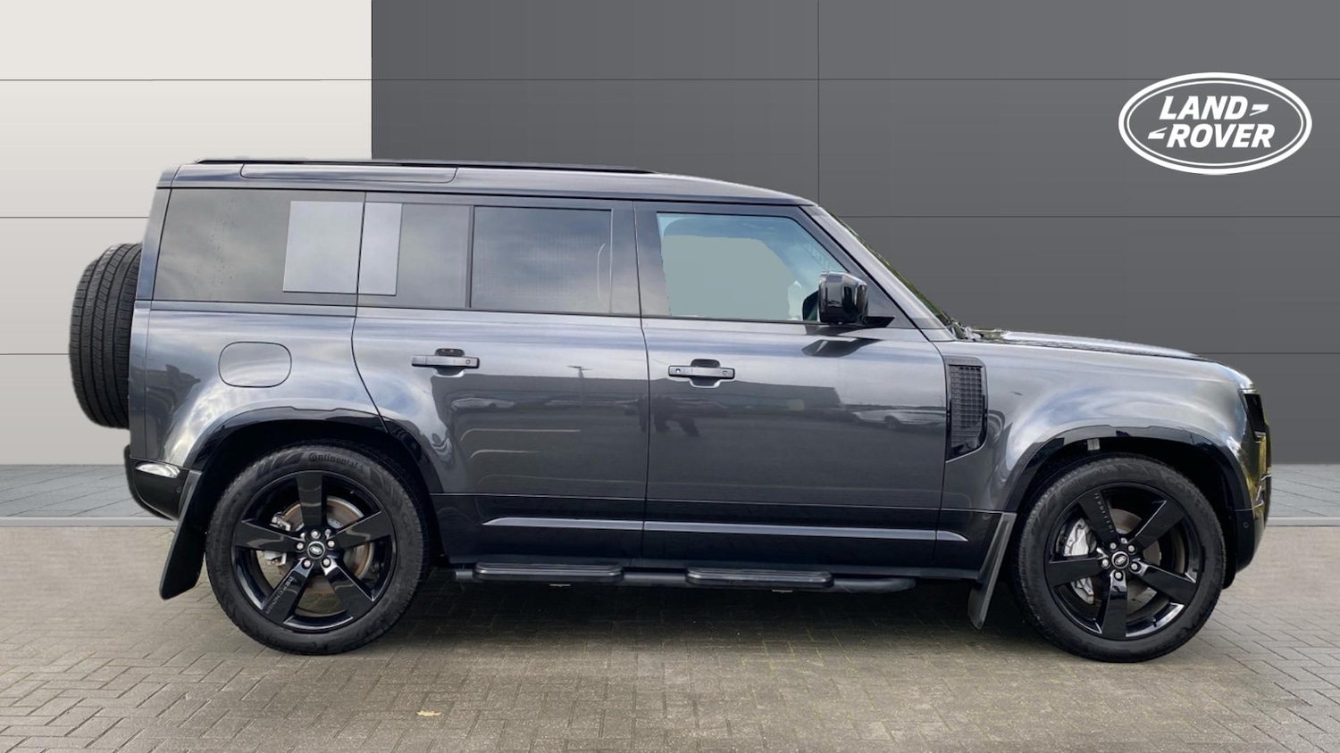 Used Land Rover Defender 2025 for sale - 76382569: Photo 5