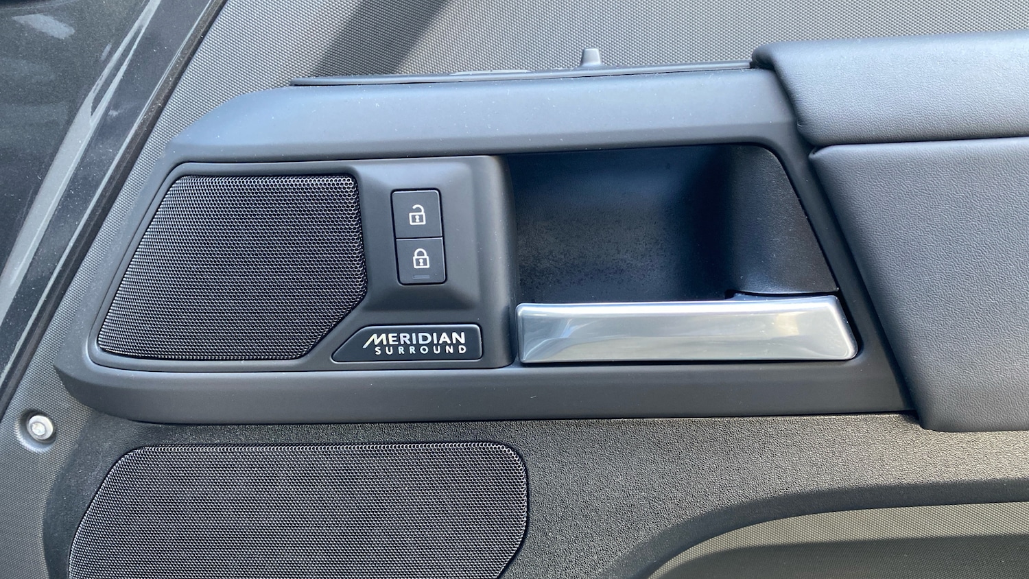 Used Land Rover Defender 2025 for sale - 76382569: Photo 50