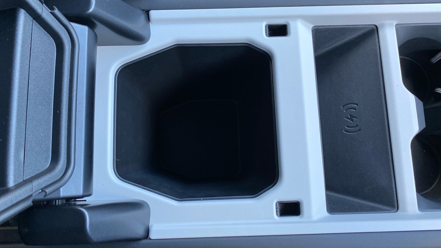 Used Land Rover Defender 2025 for sale - 76382569: Photo 60